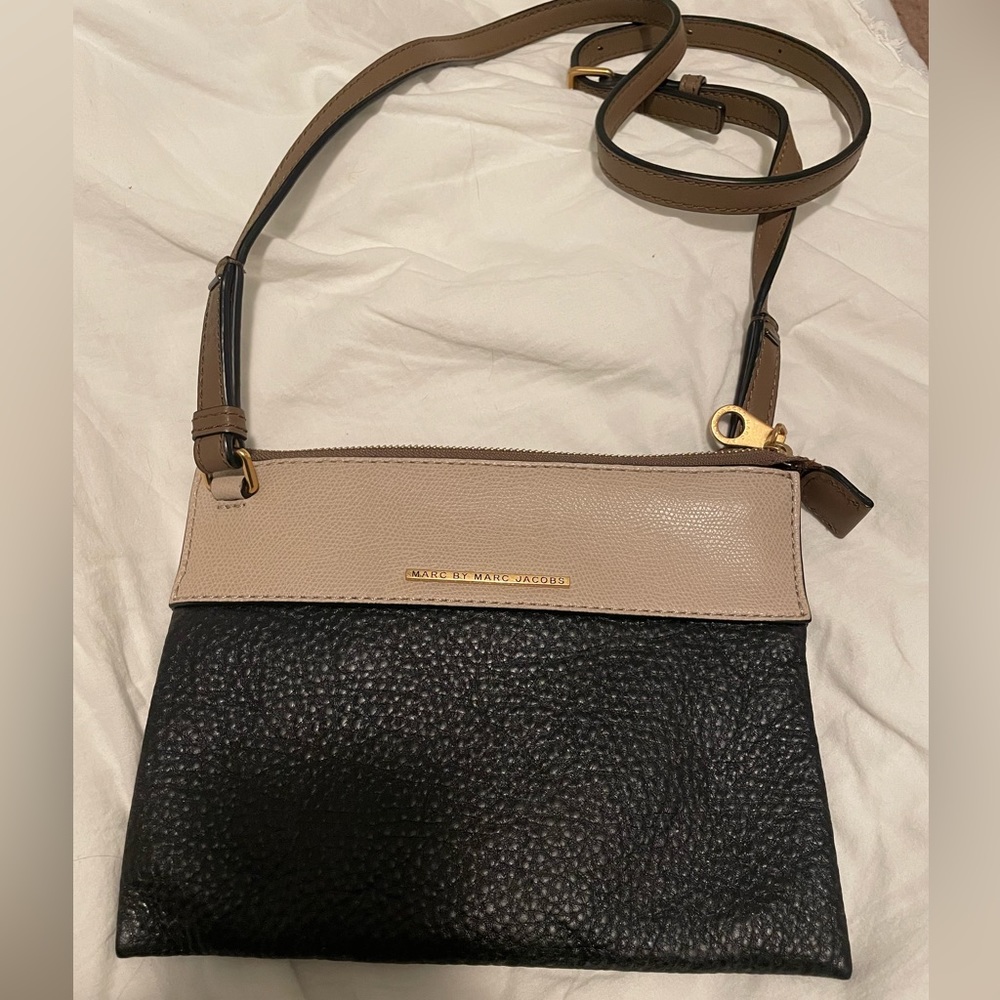 Marc by Marc Jacobs black and beige crossbody with dust bag